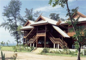 Отель Ruen Thai Rim Haad  Кхлонг-Кхут